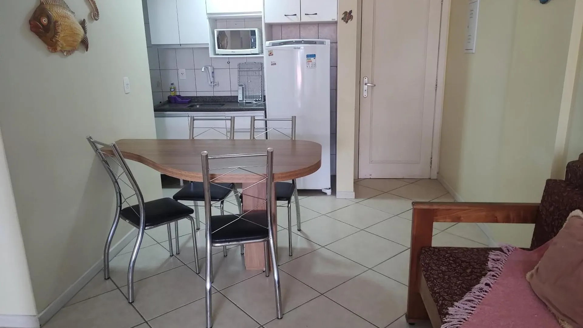 Apartamento No Residencial Summer Beach Florianópolis 公寓